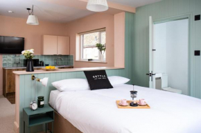 Settle, Southampton - Premium Self Check-In Rooms & Suites